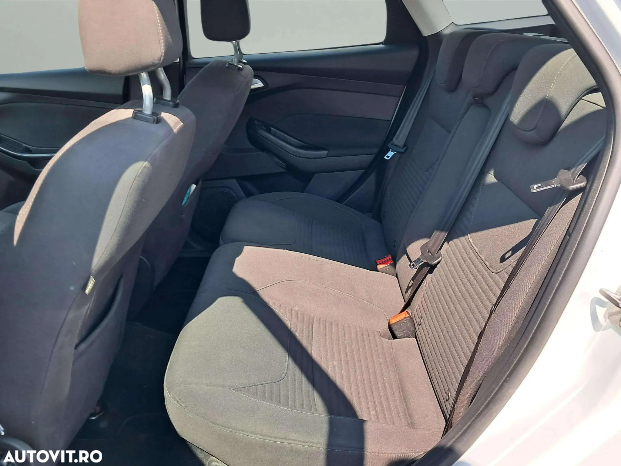 Ford Focus 2.0 TDCI Titanium - 14