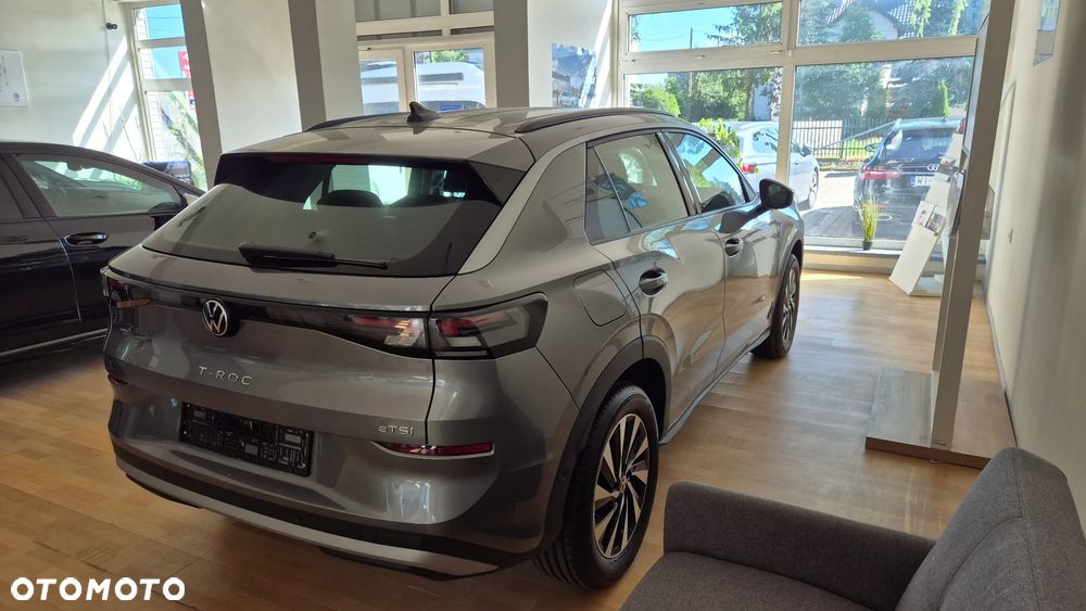 Volkswagen T-Roc 1.5 eTSI Life DSG - 4