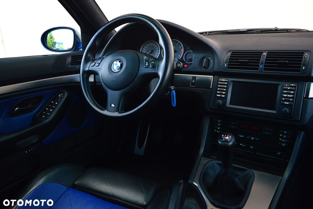 BMW M5 Standard - 24