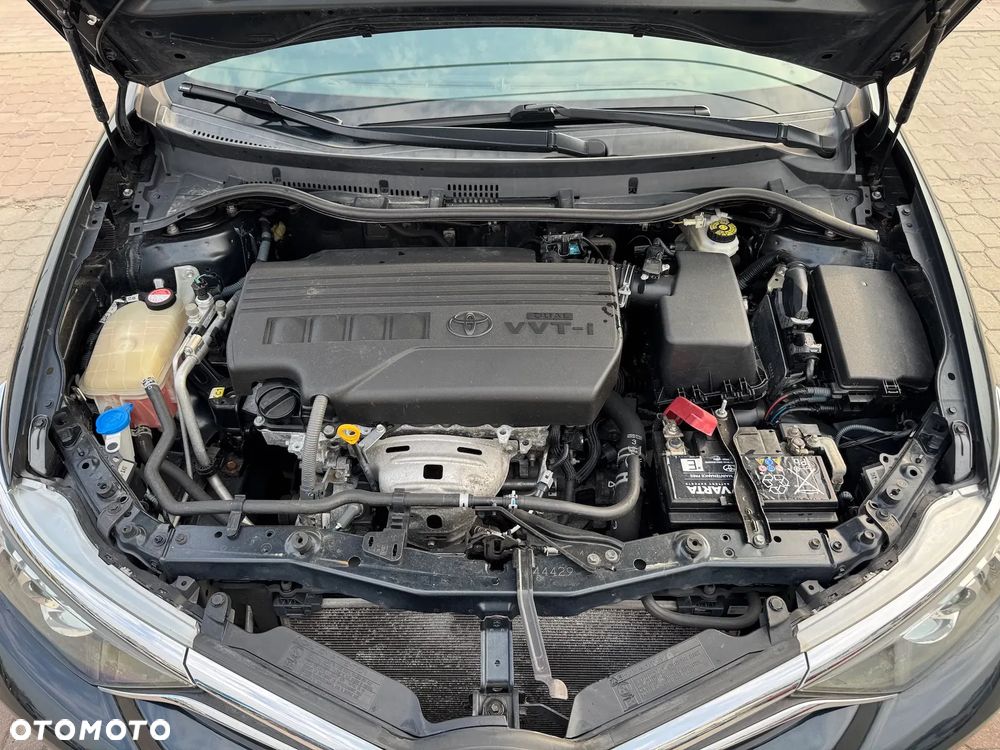 Toyota Auris 1.33 Dual-VVT-i Life - 12
