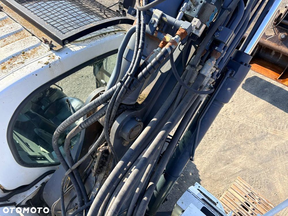 Kobelco NEW HOLLAND KOBELCO E235SR-1ES - 26