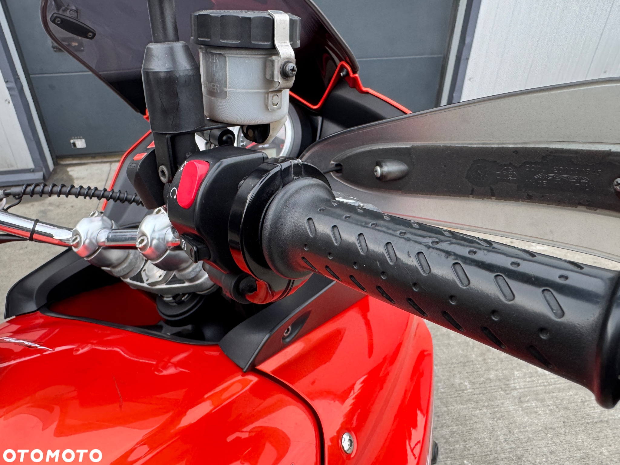 Triumph Tiger - 17