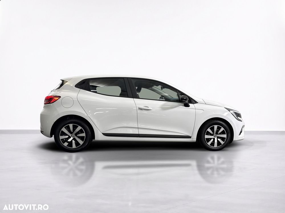 Renault Clio - 7
