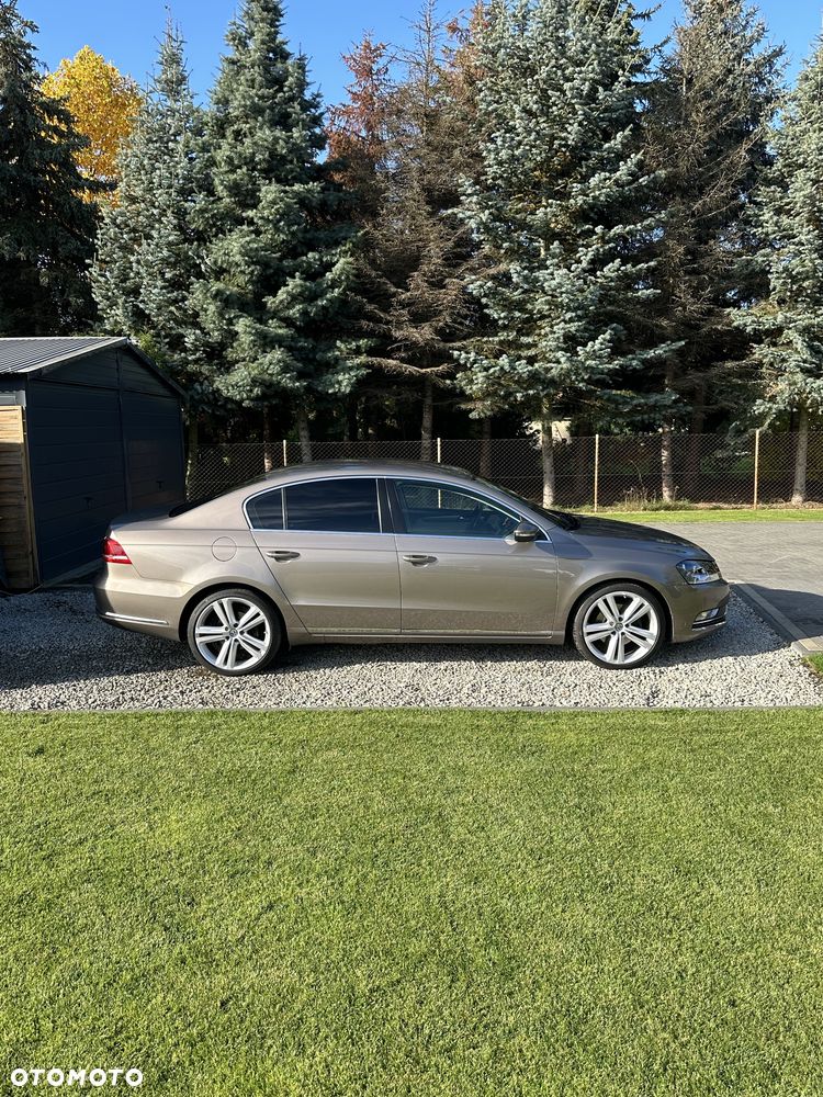Volkswagen Passat - 3