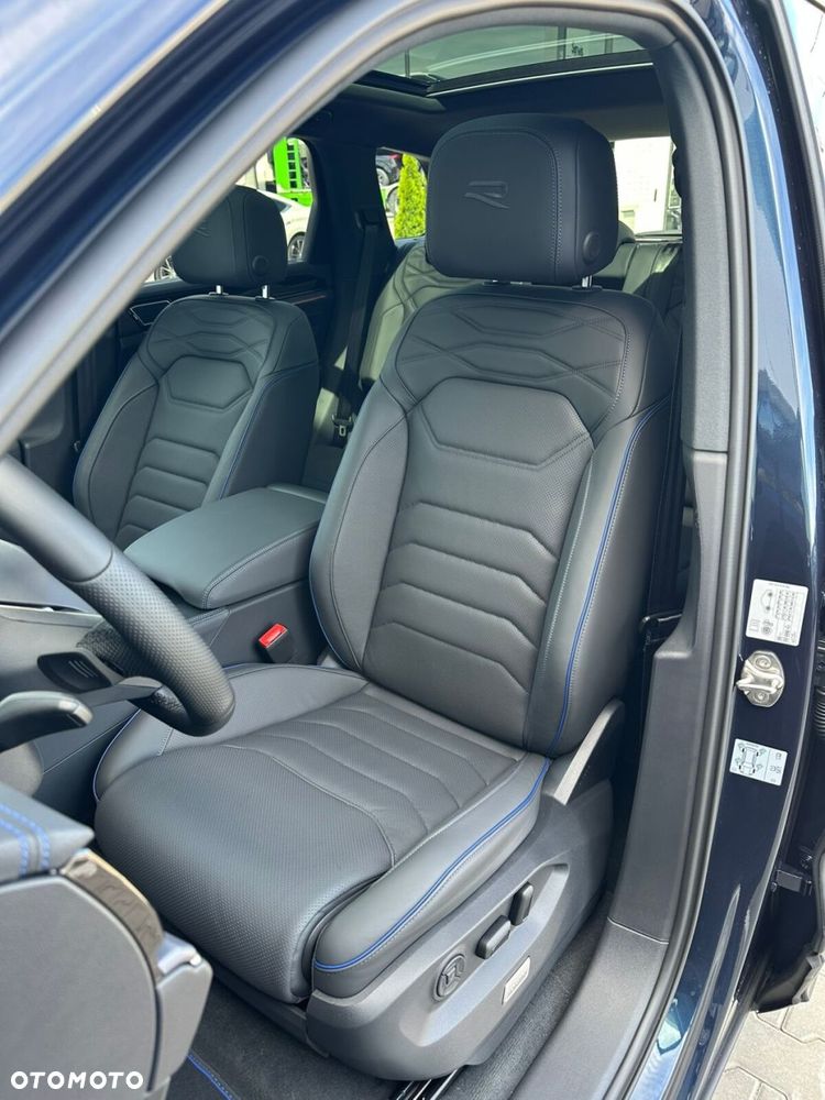 Volkswagen Touareg - 18