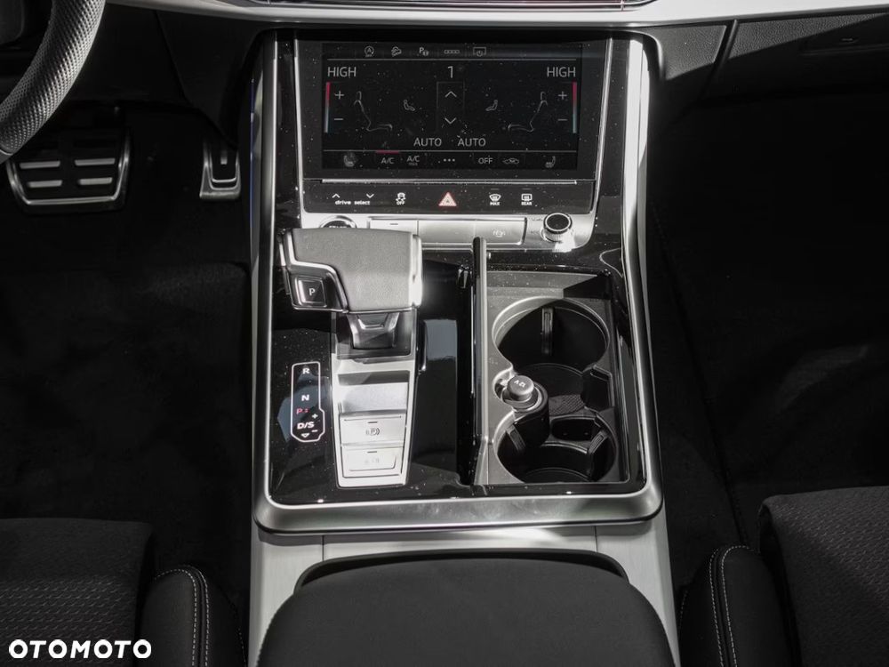 Audi Q8 50 TDI mHEV Quattro Tiptronic - 6