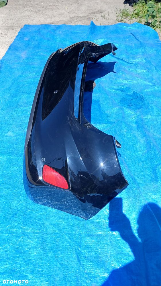 Ford Fiesta MK8 17- zderzak tył tylny 4x PDC kolor XH DK - 3