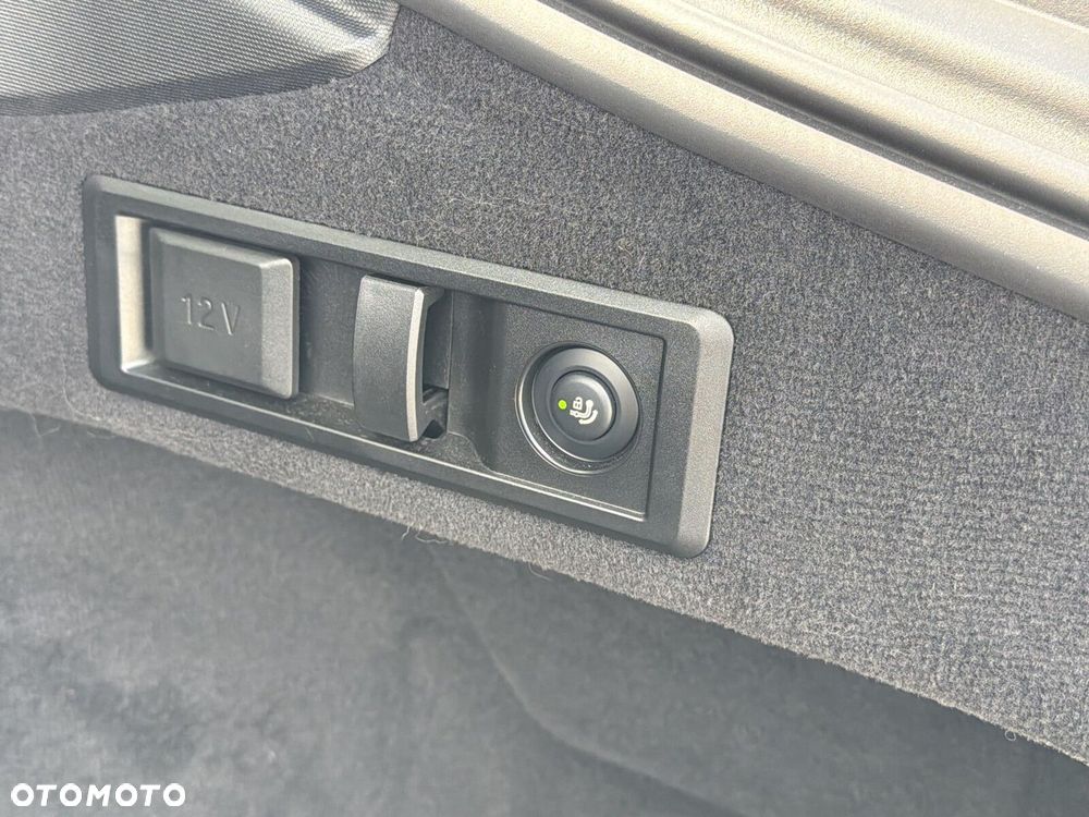 BMW Seria 4 - 32