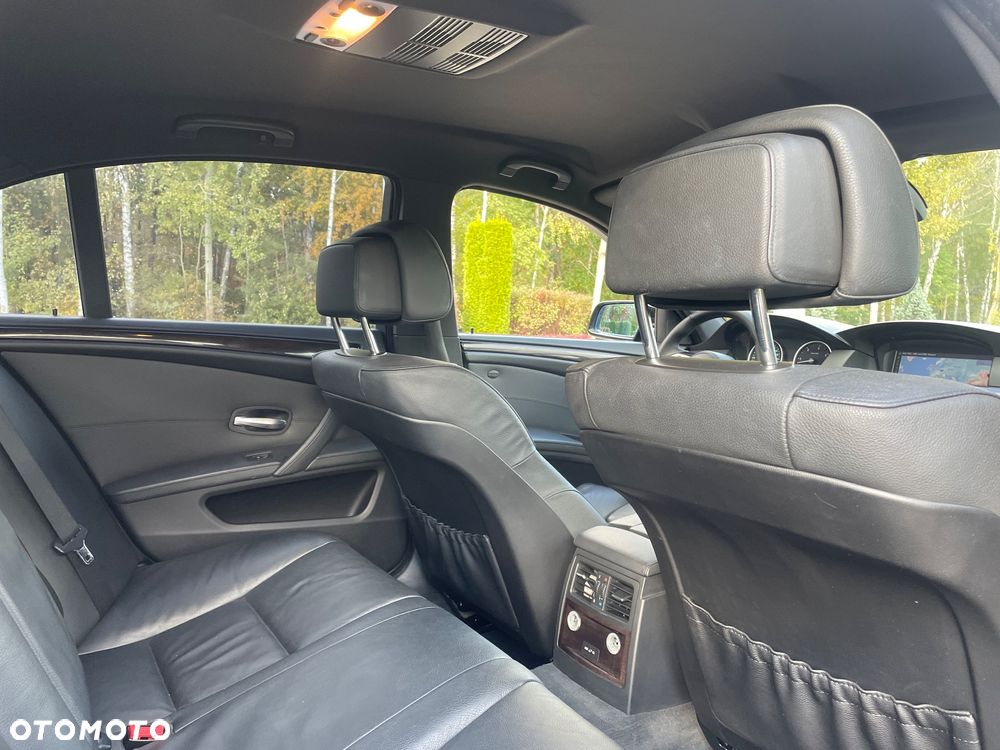 BMW Seria 5 - 33