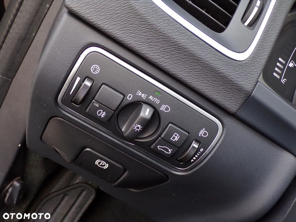 Volvo V60 D2 Drive-E Summum - 18