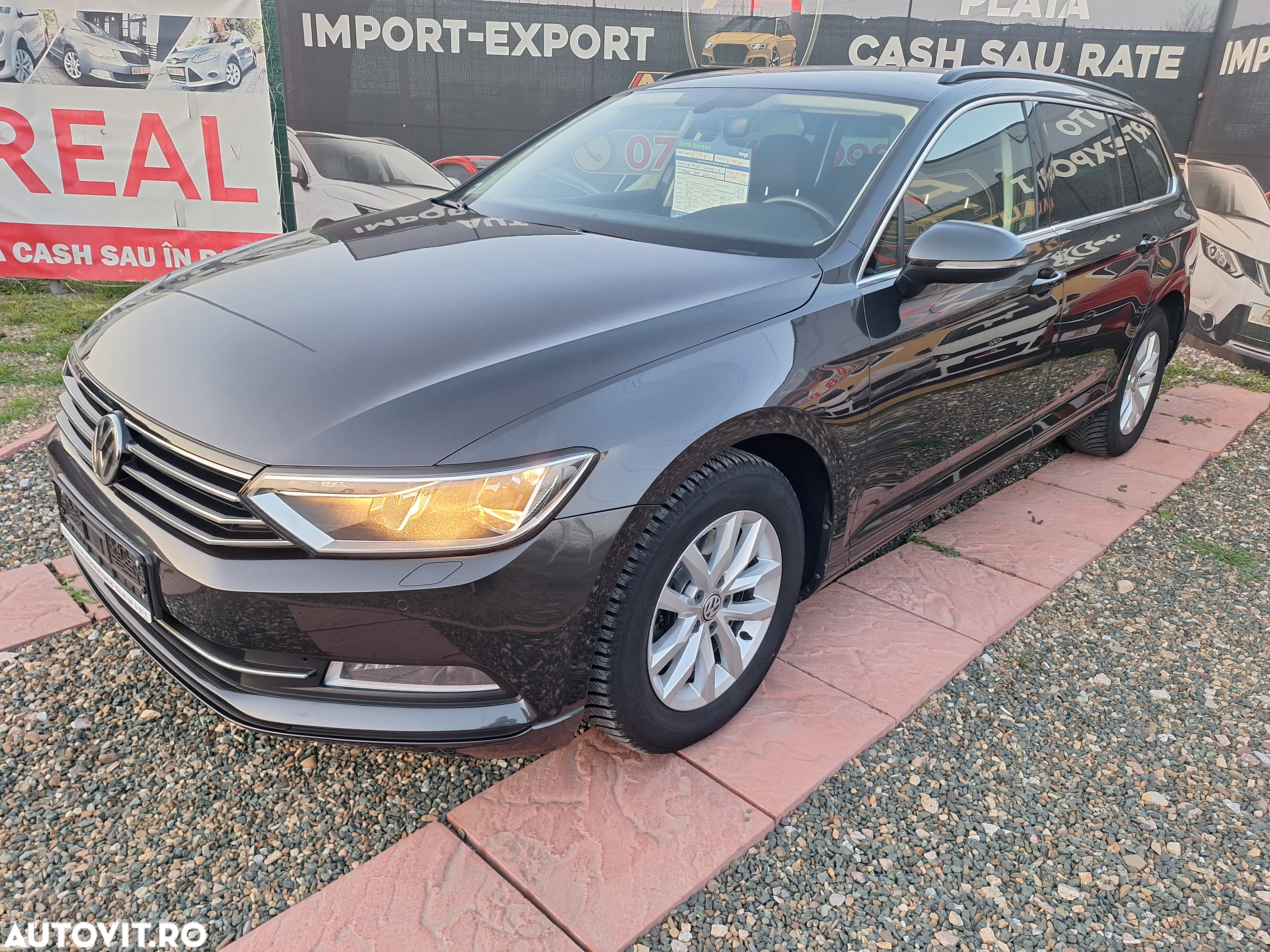 Volkswagen Passat 2.0 TDI (BlueMotion Technology) Comfortline - 14