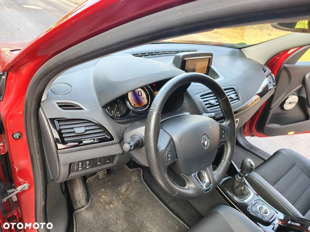 Renault Megane ENERGY dCi 130 BOSE EDITION - 21