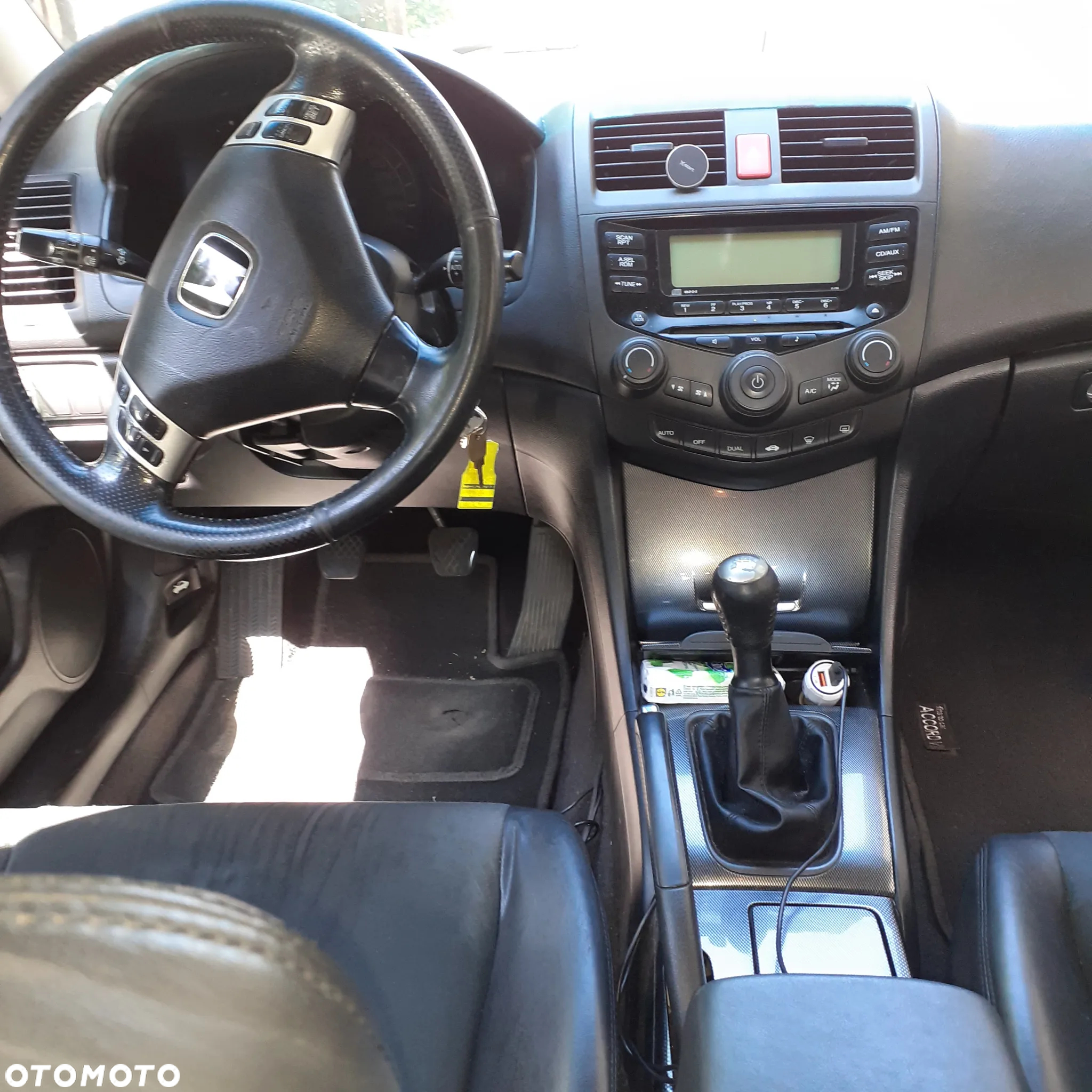 Honda Accord 2.0 Sport - 8