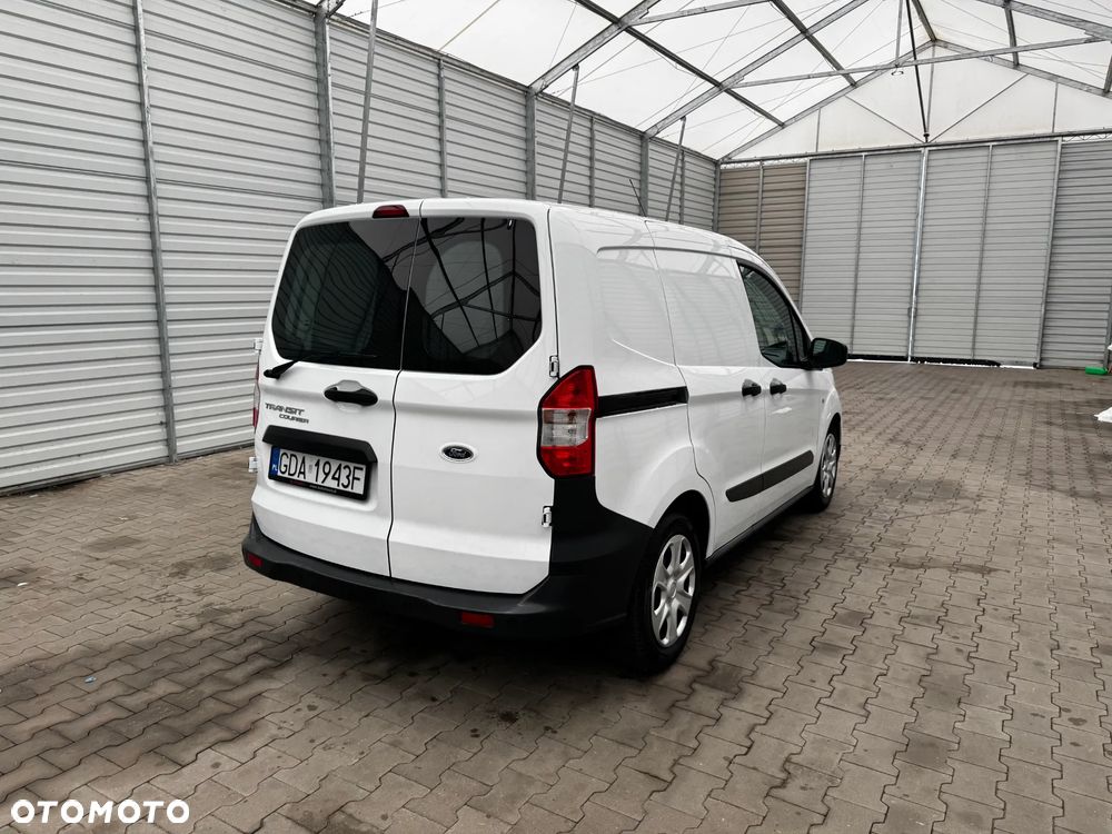 Ford Courier L1 Niski Przebieg! - 10
