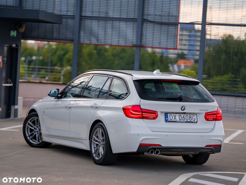 BMW Seria 3 320i GPF M Sport - 12