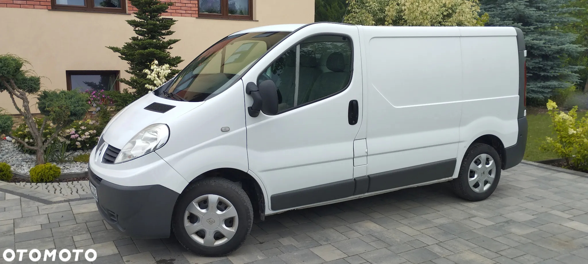 Renault Trafic - 2