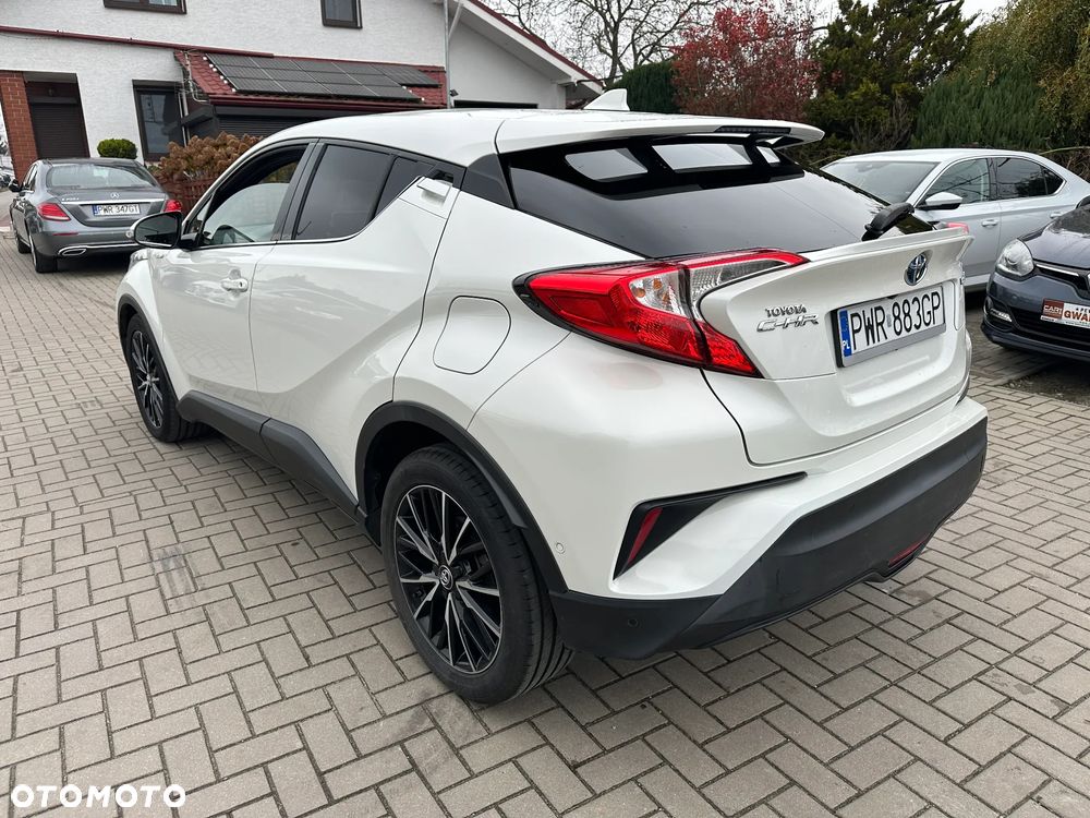 Toyota C-HR - 4