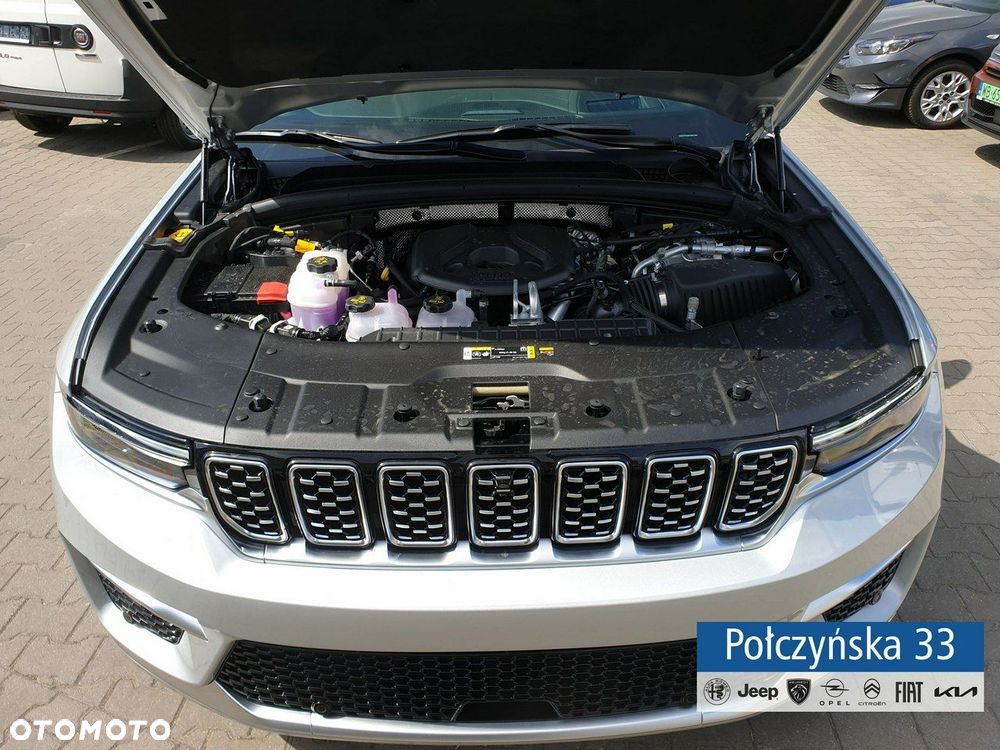 Jeep Grand Cherokee - 4