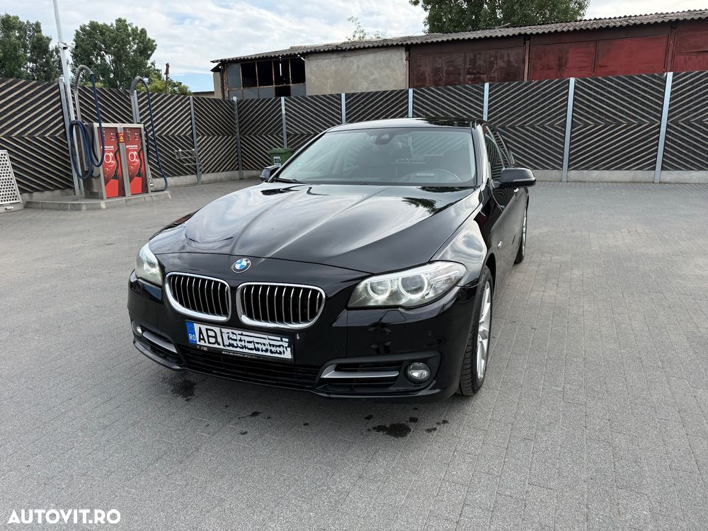 BMW Seria 5 525d xDrive - 2
