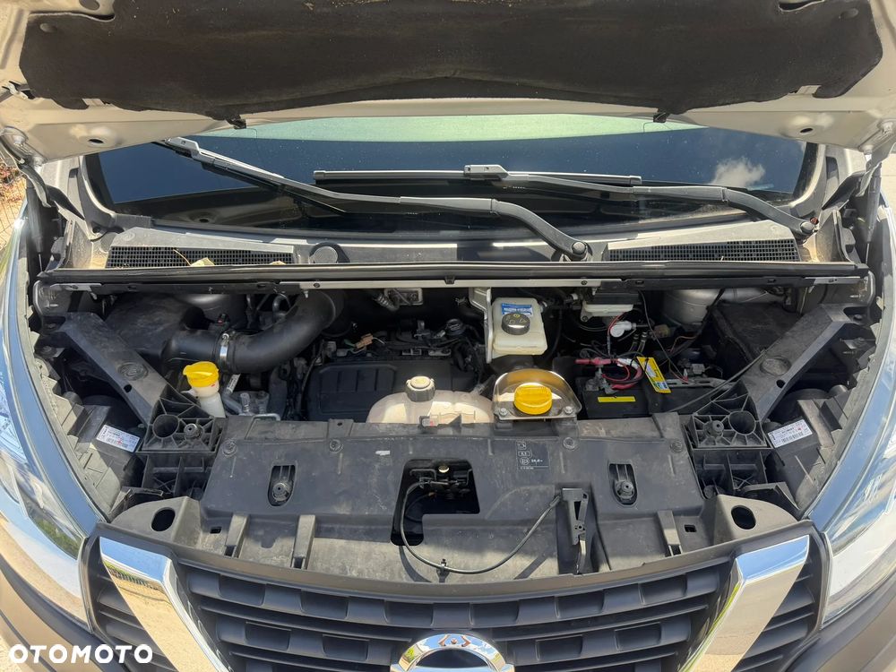 Nissan NV300 - 20