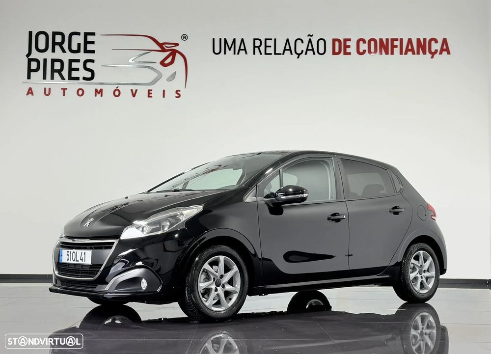 Peugeot 208 1.6 BlueHDi Style - 1