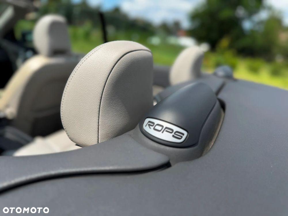 Volvo C70 2.0D Summum - 36