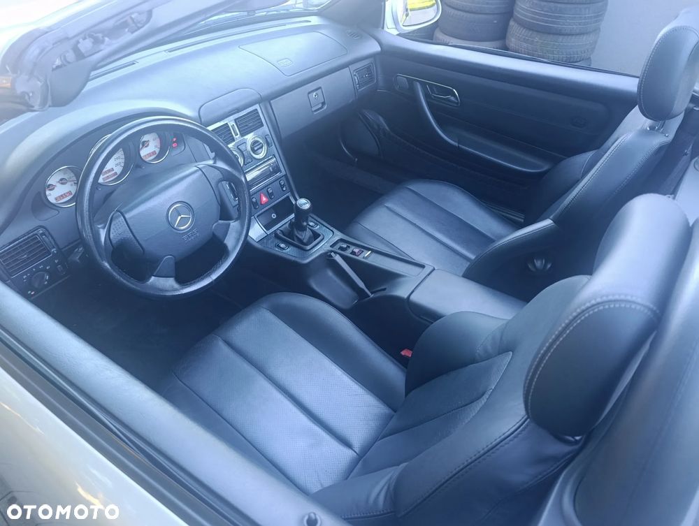 Mercedes-Benz SLK - 19