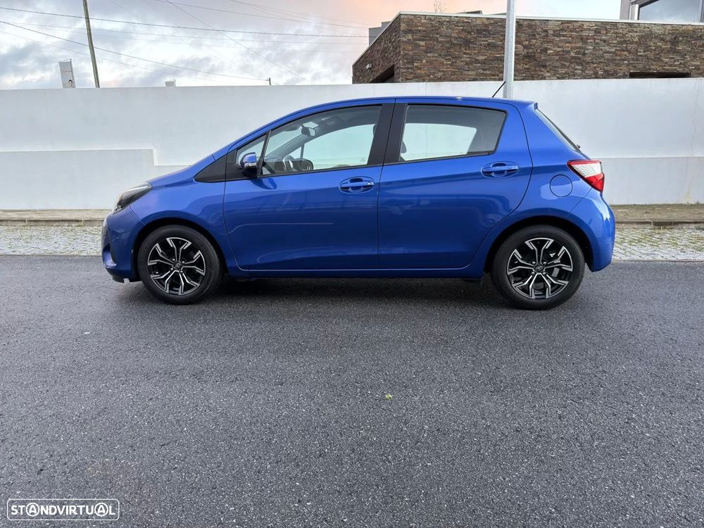Toyota Yaris 1.0 VVT-i Exclusive - 3