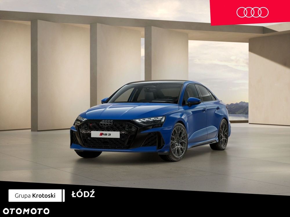 Audi RS3 Limousine - 1