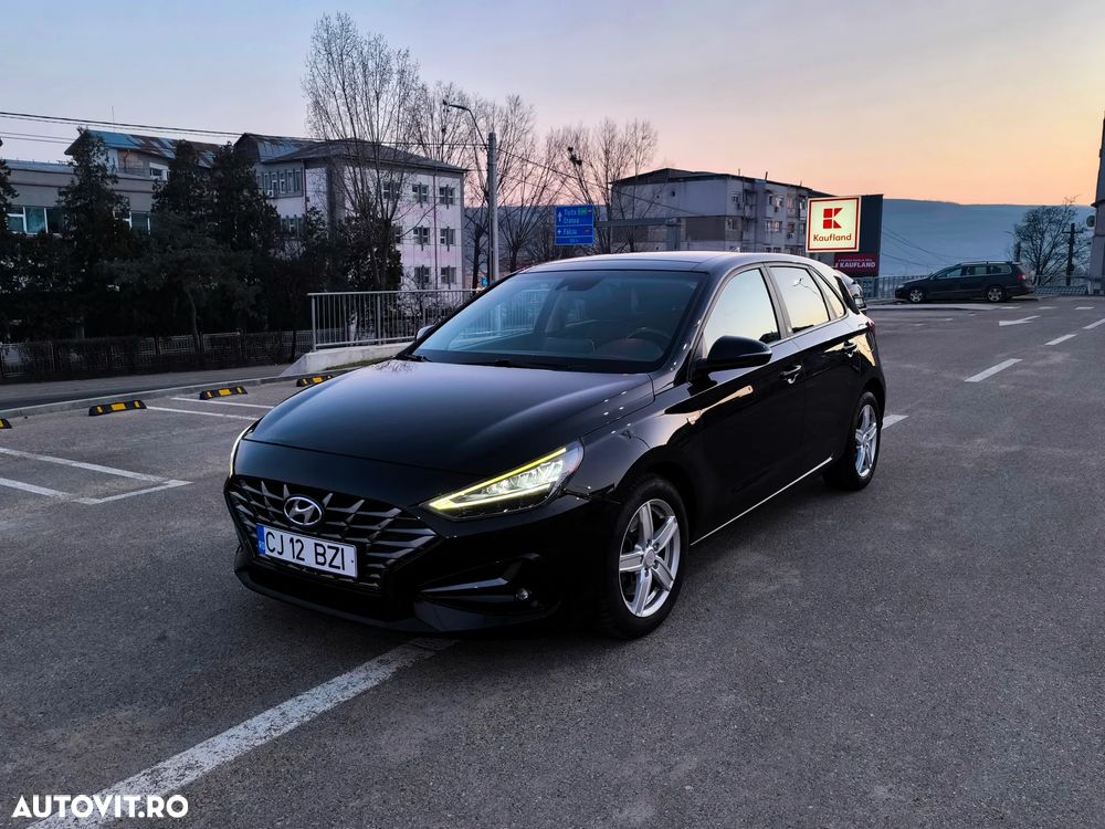 Hyundai i30 1.5 T-GDI 48V-Hybrid DCT EDITION 30+ - 17