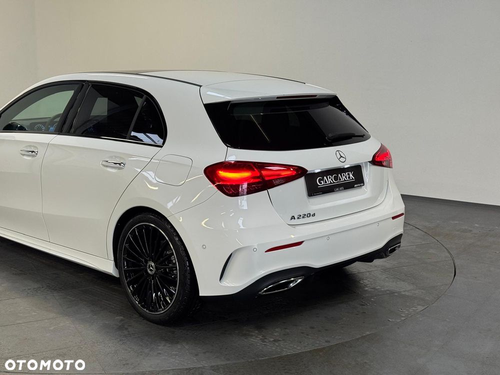 Mercedes-Benz Klasa A 220 4-Matic AMG Line 8G-DCT - 6