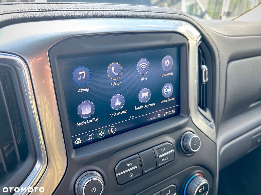 Chevrolet Silverado - 26