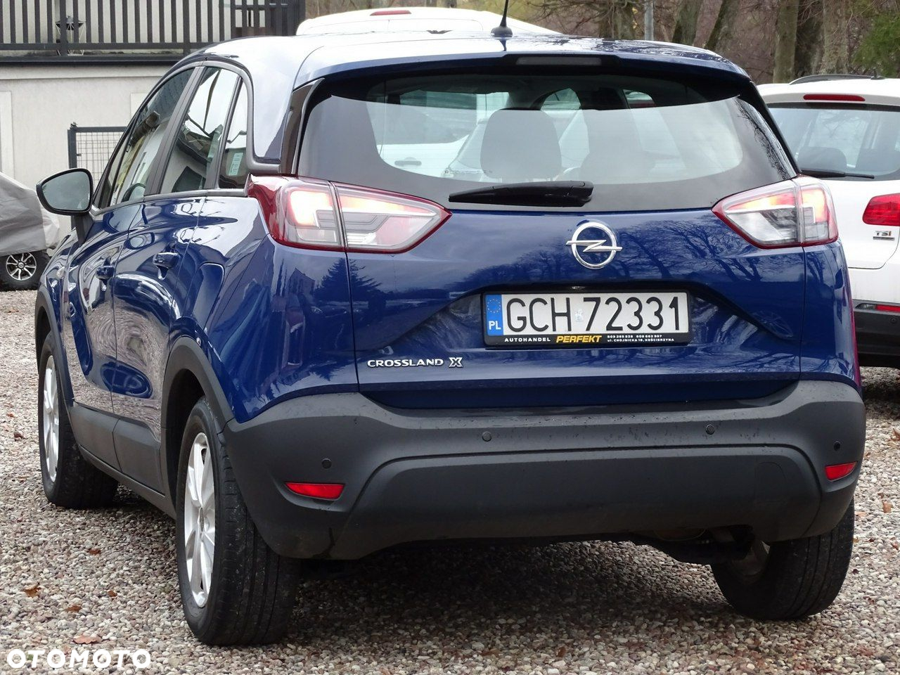 Opel Crossland X - 11