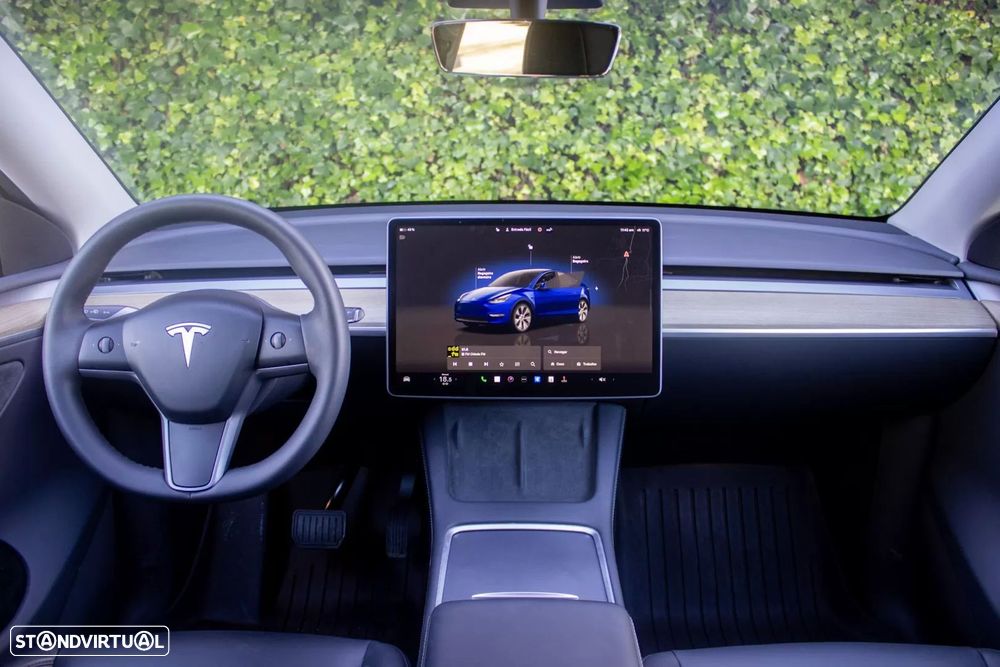 tesla model-y ver-long-range-tra-o-integral - 14