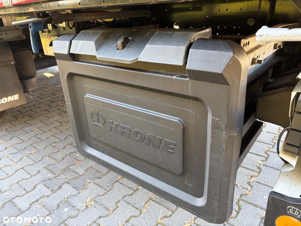 Krone SD Warios 3 Poziomy Pod Dachu - 31