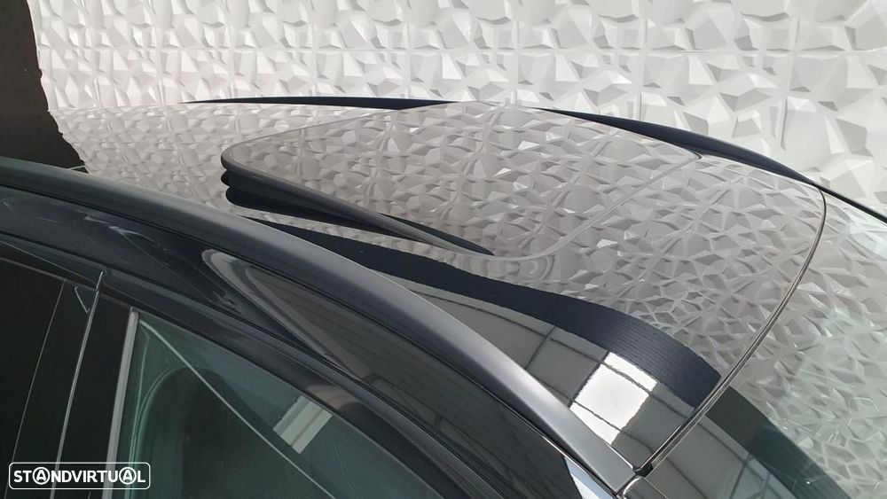 Mercedes-Benz E 300 de Avantgarde - 15