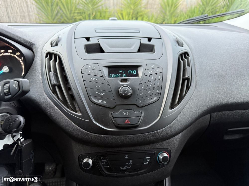 Ford TRANSIT COURIER 1.5TDCI C/ IVA - 9