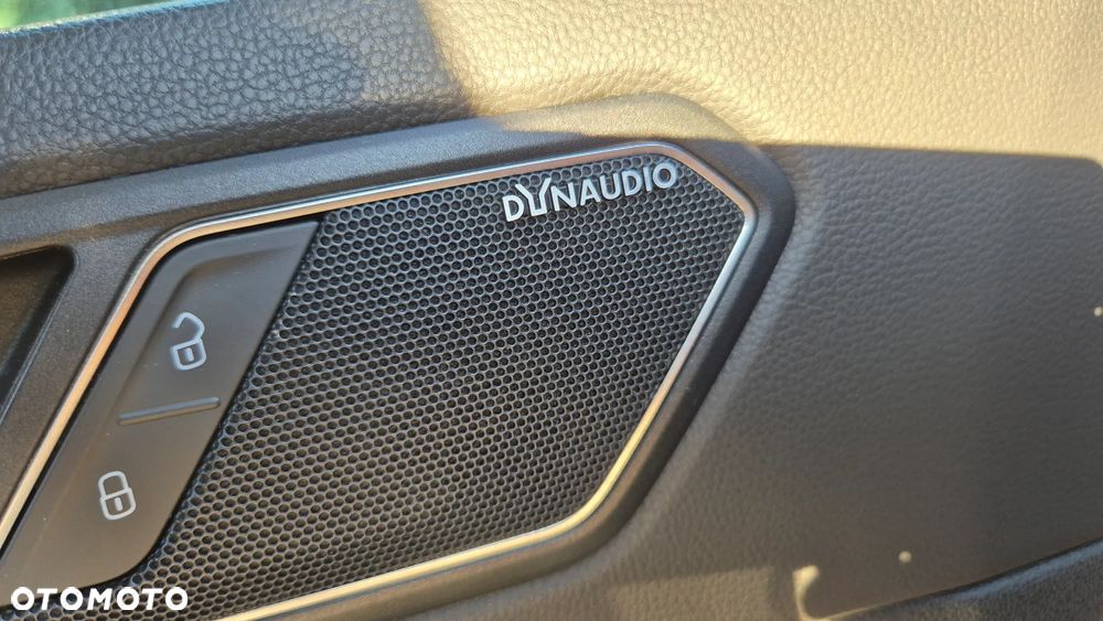 Volkswagen Tiguan - 9