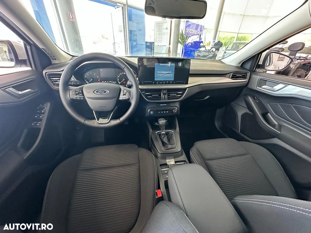Ford Focus 1.0 EcoBoost 6MT MHEV Titanium - 5