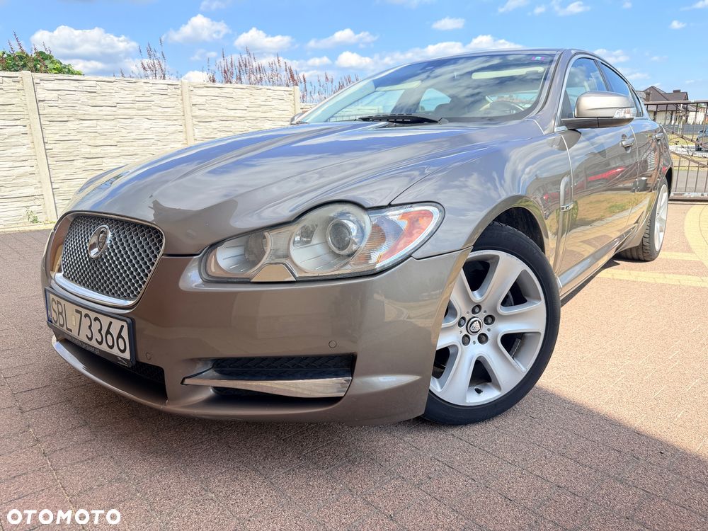 Jaguar XF 2.7 V6 Premium Luxury - 6
