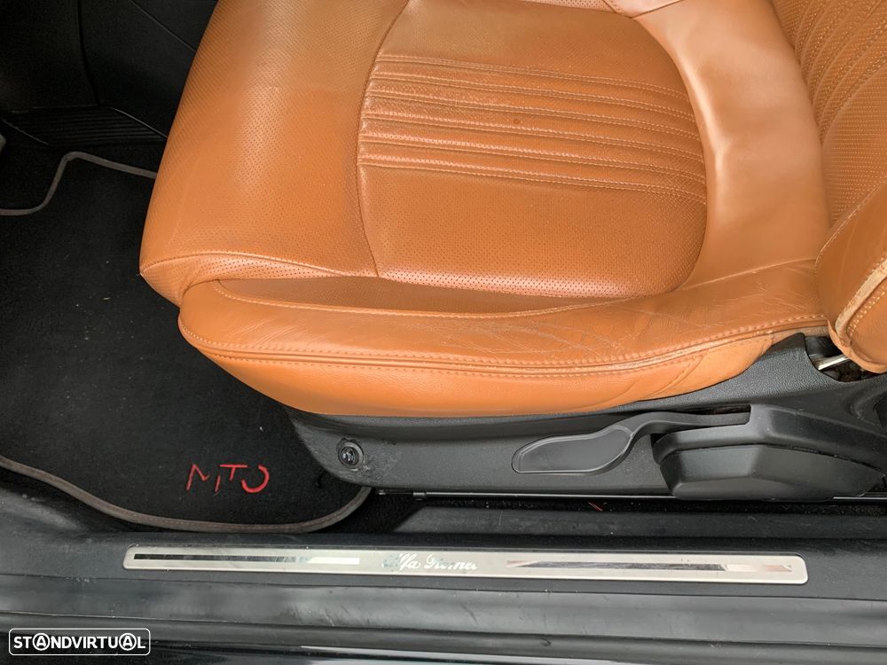 Alfa Romeo MiTo 1.3 JTDM ECO Impression - 17