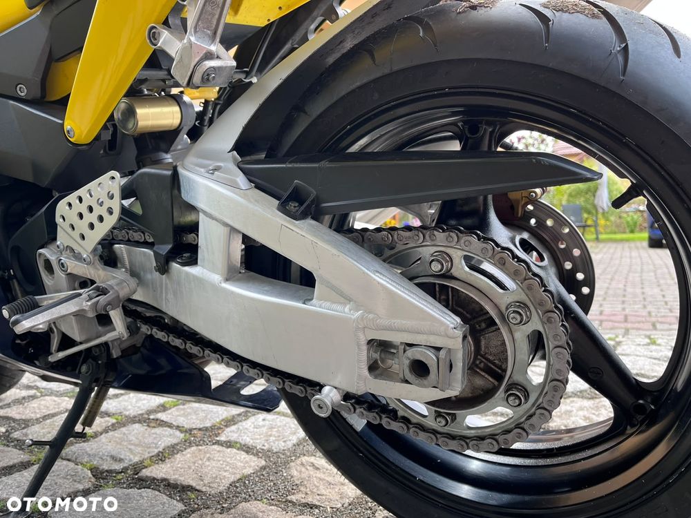 Honda CBR - 7