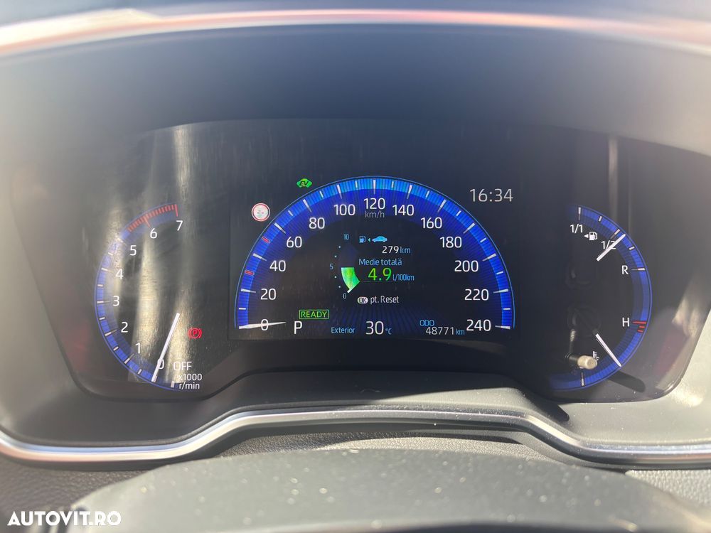 Toyota Corolla 1.8 HSD Dynamic - 8