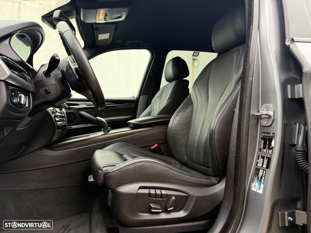 BMW X5 25 d xDrive Pack M 50 anos - 25