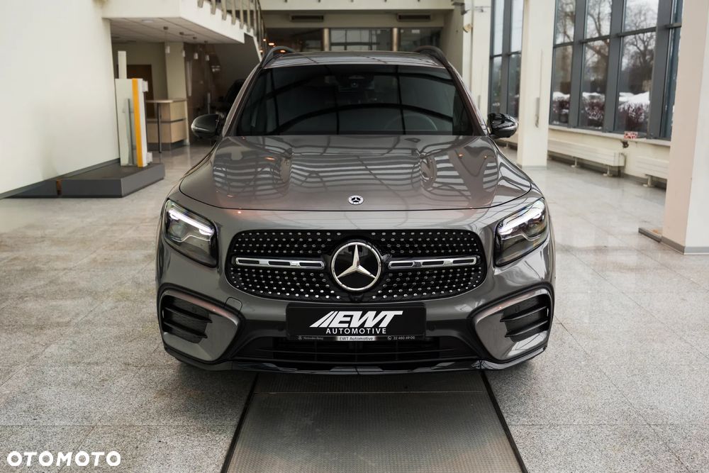 Mercedes-Benz GLB 250 mHEV 4-Matic AMG Line 8G-DCT - 4