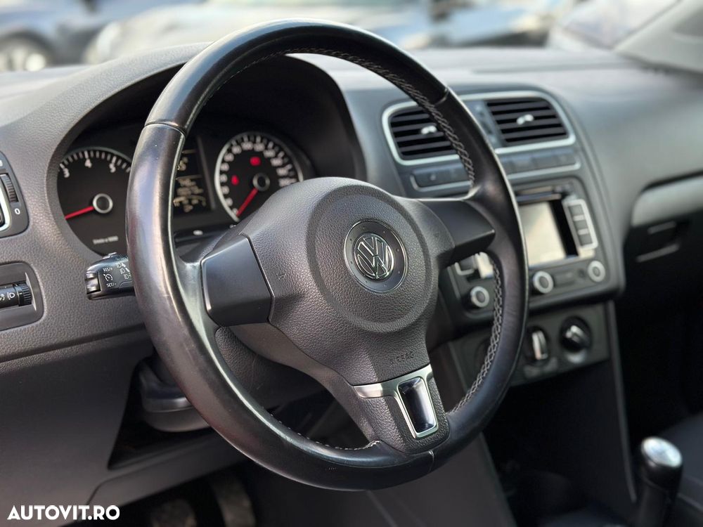Volkswagen Polo 1.2 Team - 17
