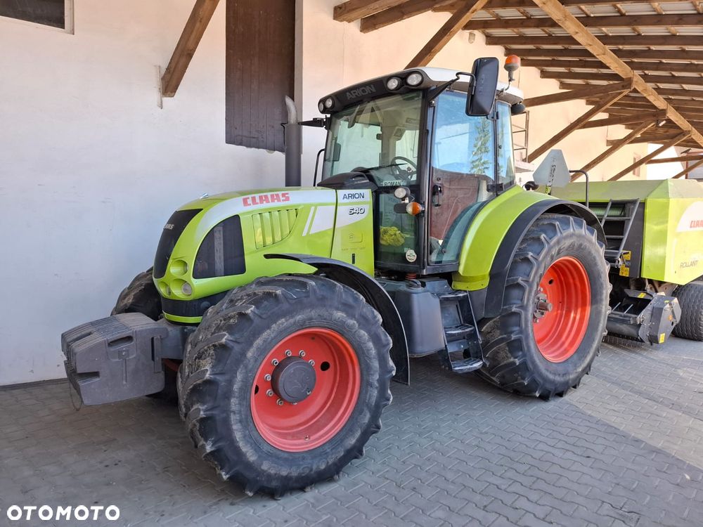 Claas ARION 640 CIS - 1