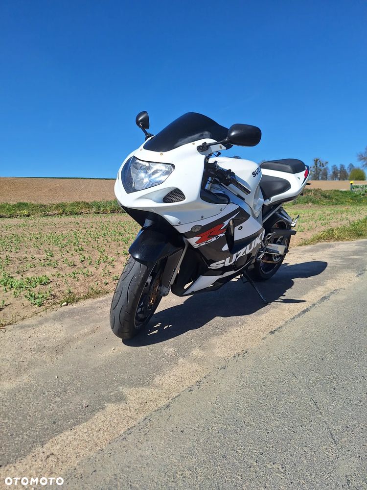 Suzuki GSX-R - 1