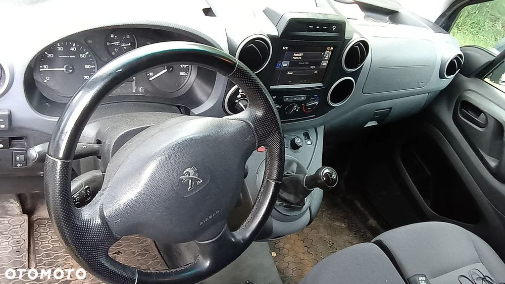 Peugeot Partner - 13