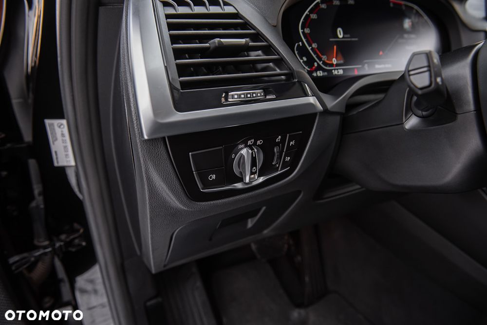 BMW X3 xDrive20d Advantage sport - 21